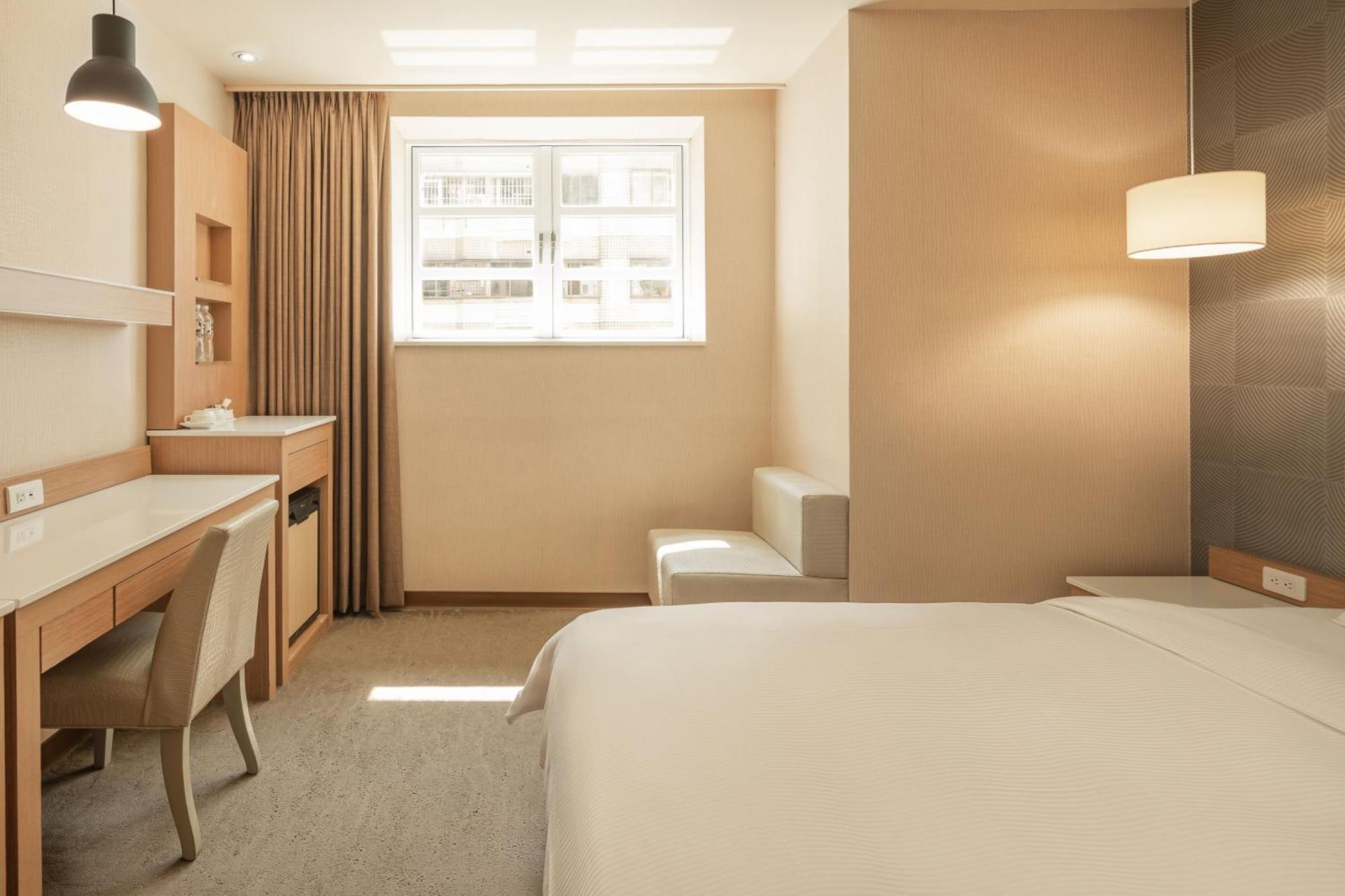 Kindness Hotel - Sandou II Kaohsiung Kamer foto